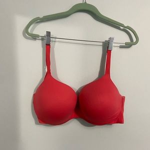 Victoria’s Secret Perfect Shape Bra